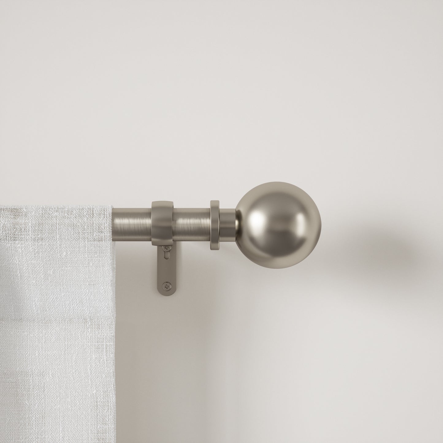 Bolas 1" Expandable Curtain Rod