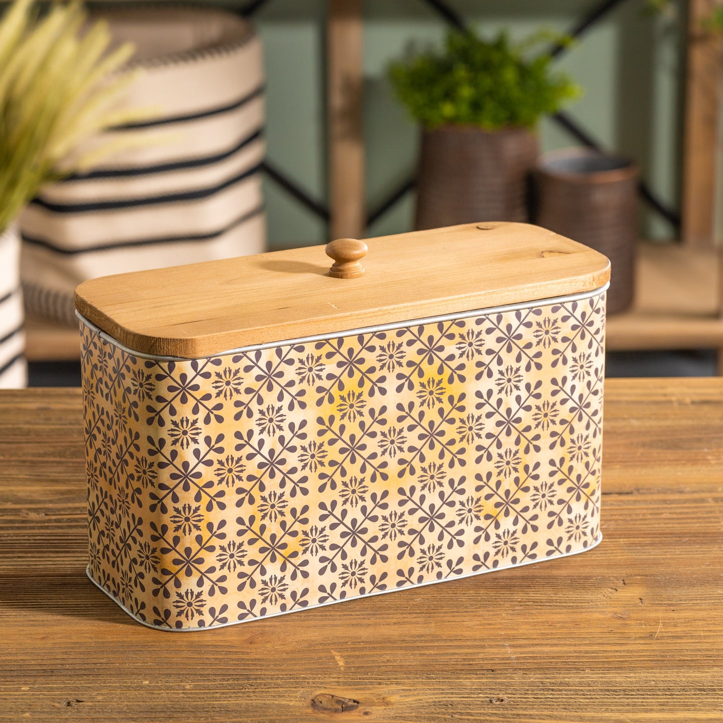Geometric Canister with Natural Wood Lid