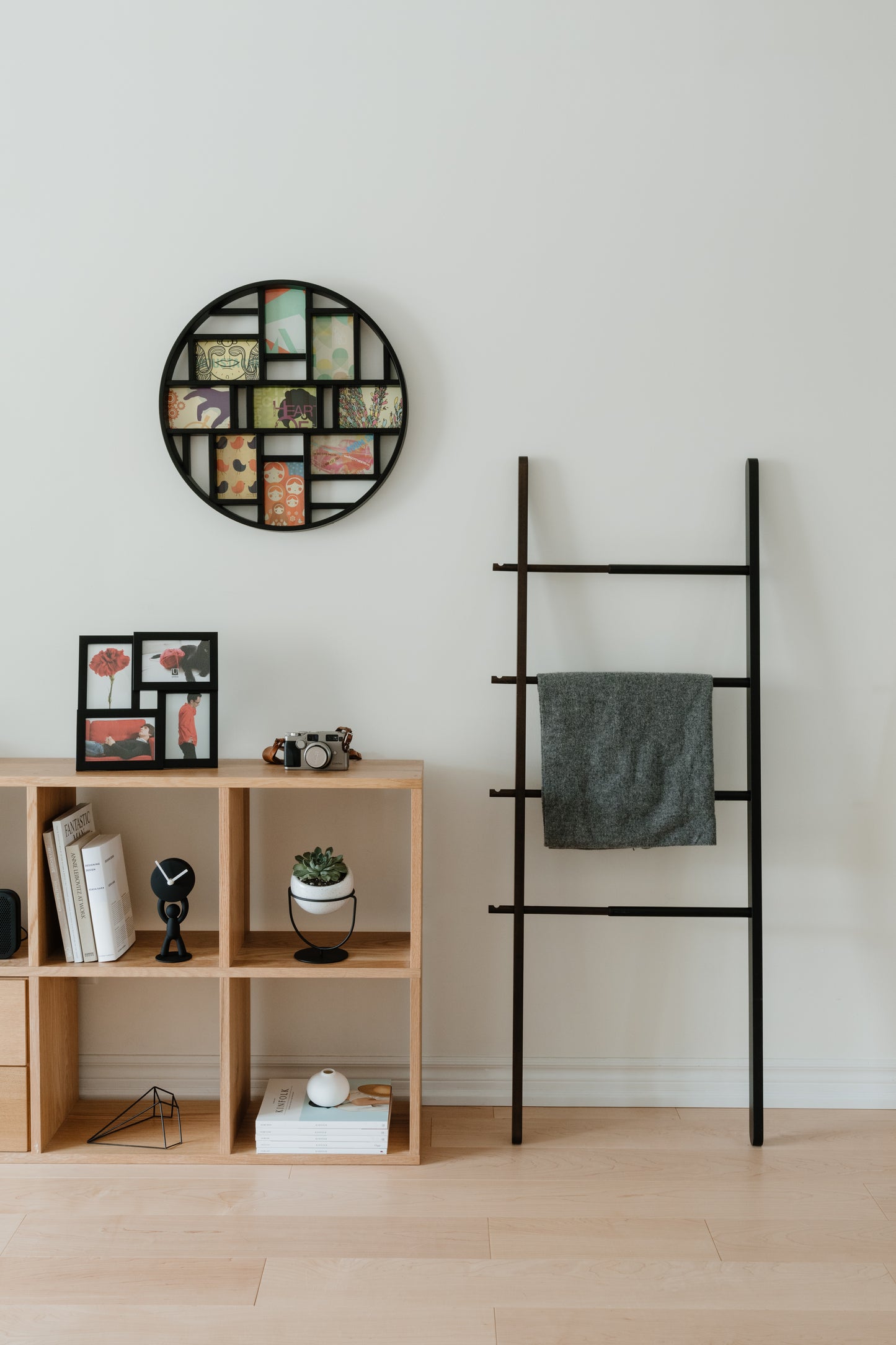 Luna 4x6 Picture Frame Photo Display