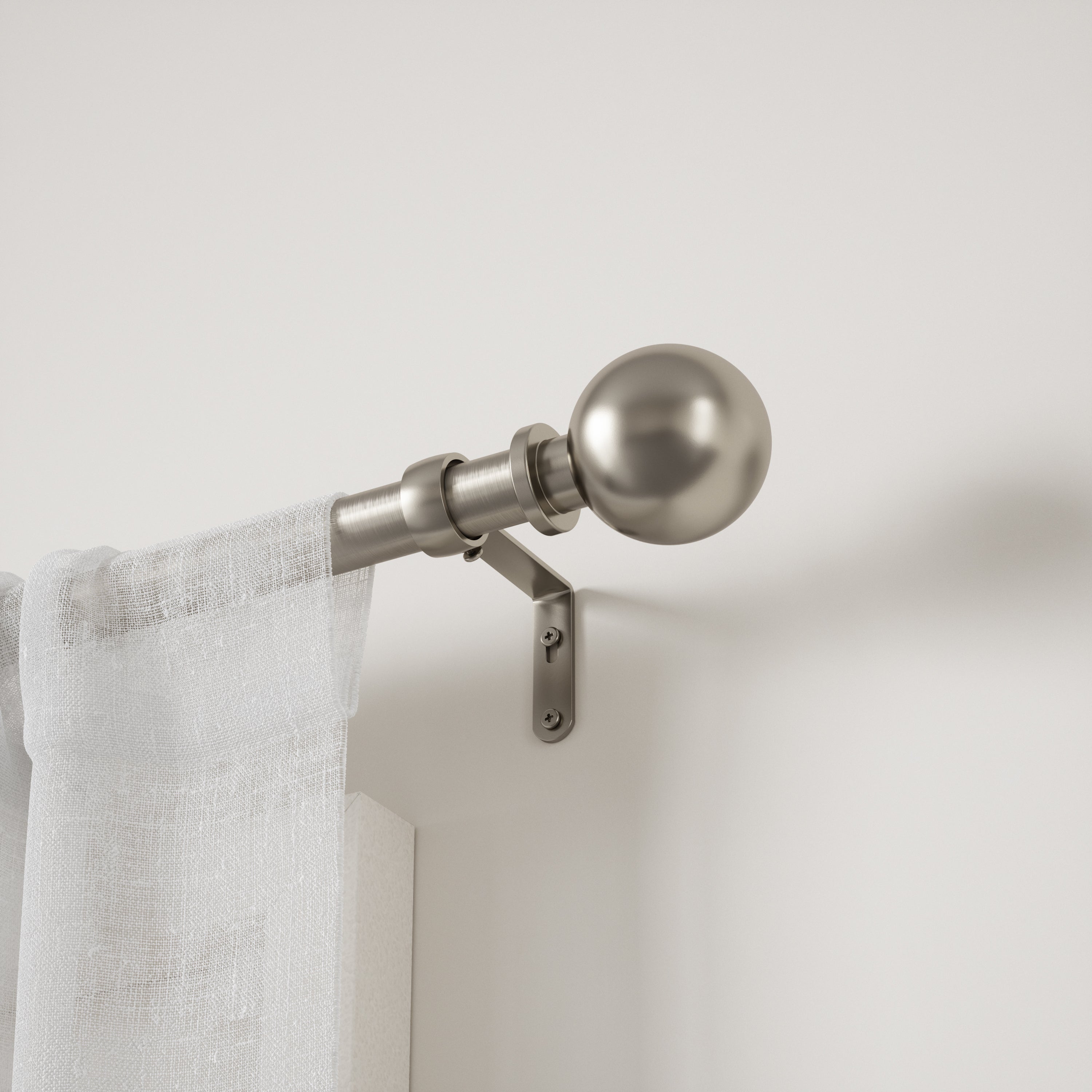 Bolas 1" Expandable Curtain Rod