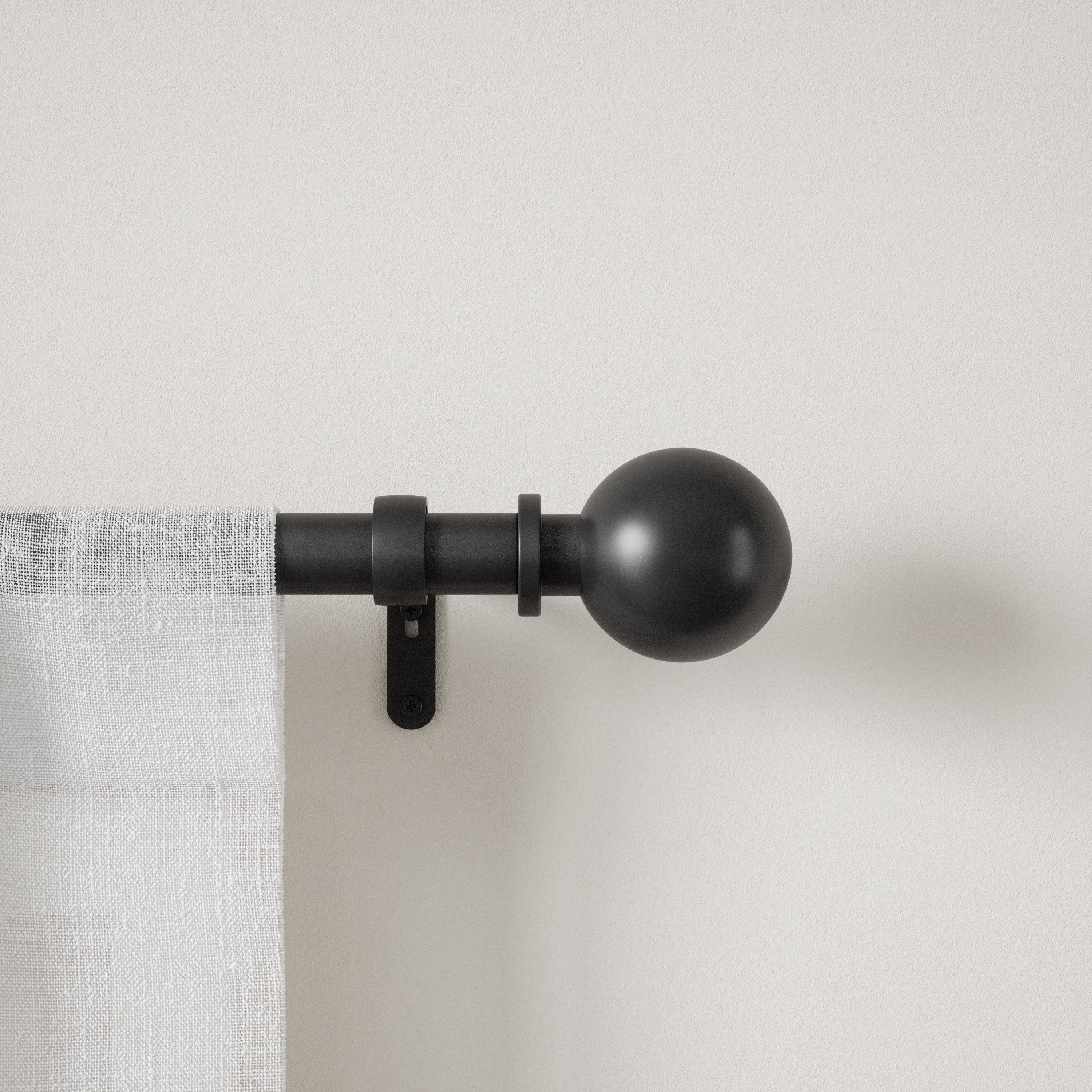 Bolas 1" Expandable Curtain Rod