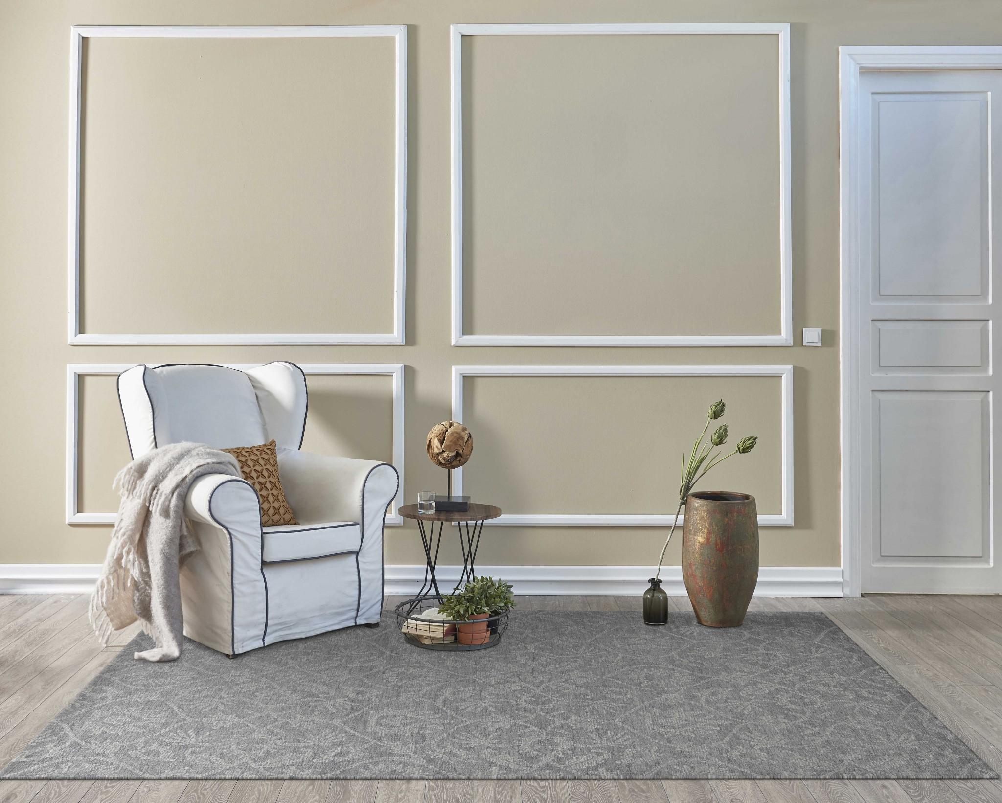Gray And Light Gray Wool Floral Medallion Hand Tufted Area Rug