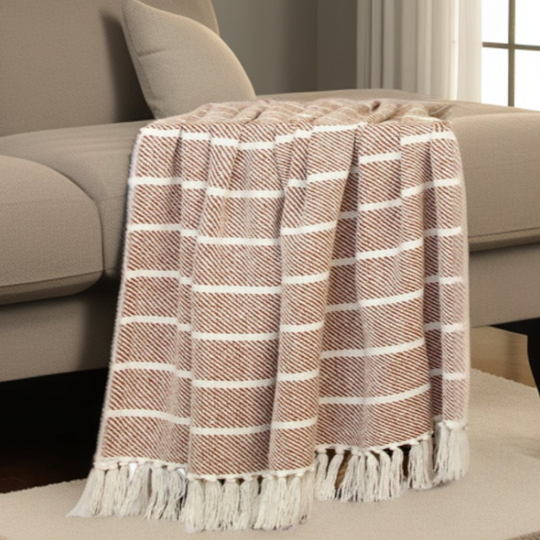 https://www.homeroots.co/product_image/products_group475001-475099/478684/478684_1.jpg