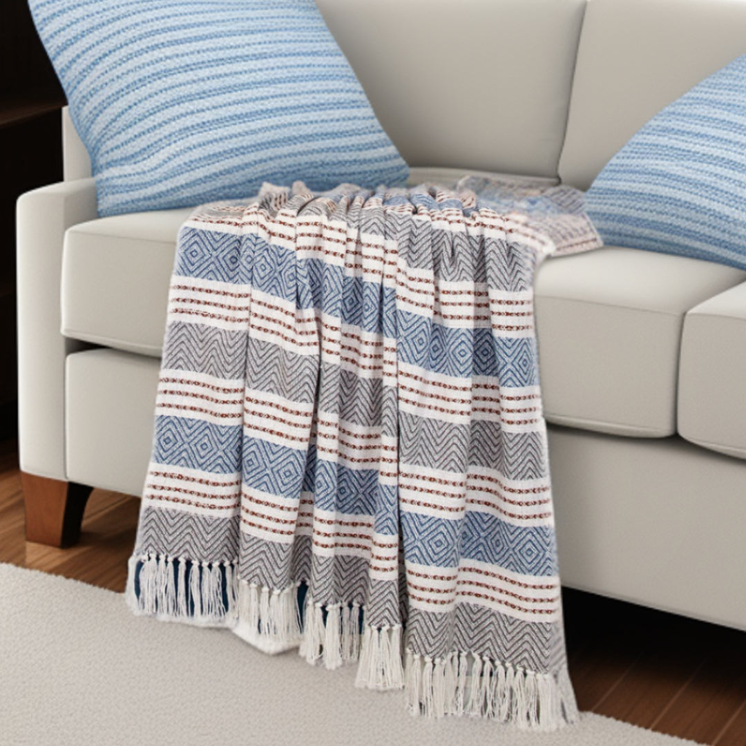 https://www.homeroots.co/product_image/products_group475001-475099/478687/478687_2.jpg