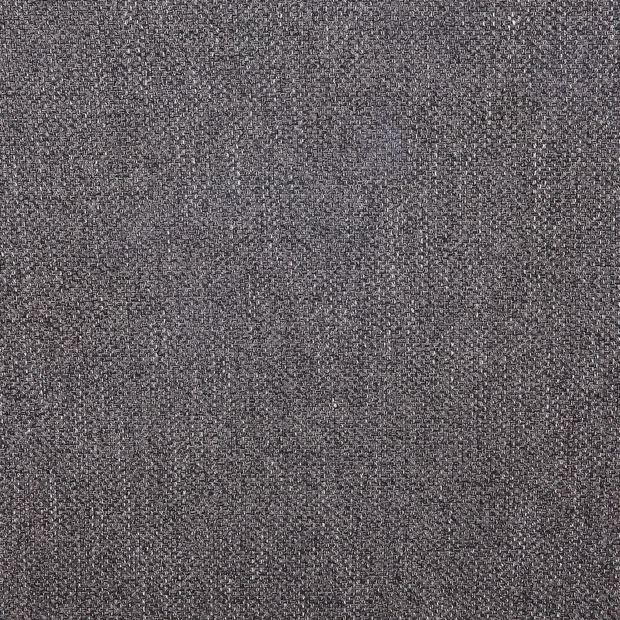 Oska Sectional