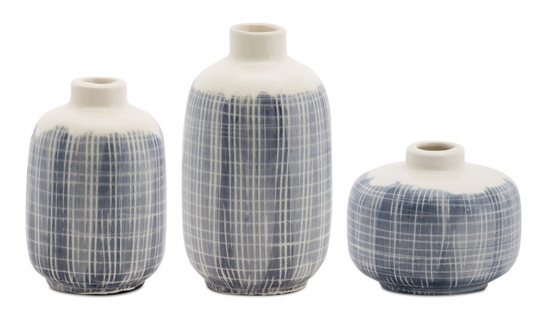 Mini Terracotta Bud Vase Set with Navy Crisscross Pattern