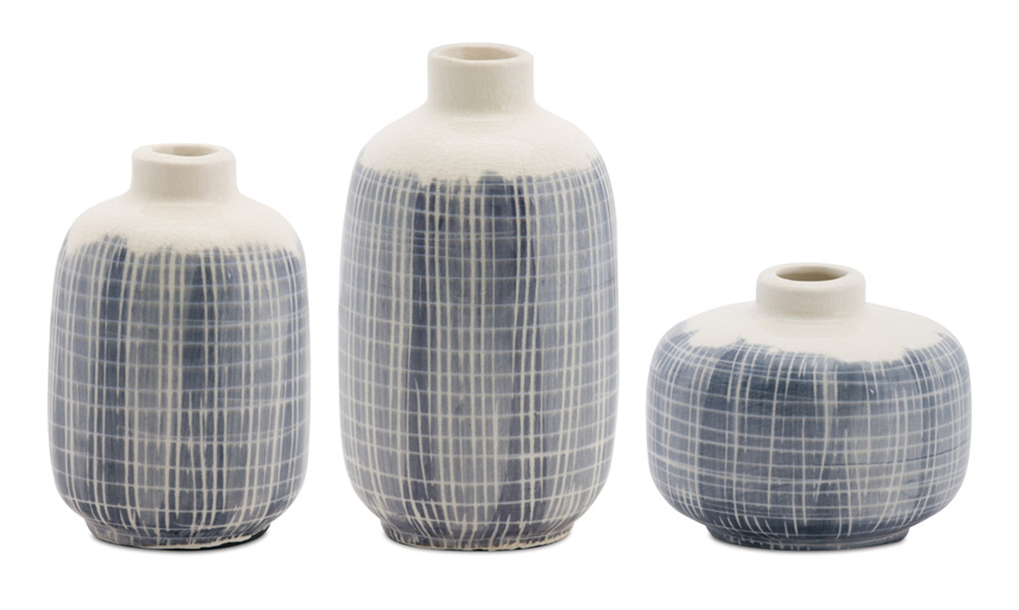 Mini Terracotta Bud Vase Set with Navy Crisscross Pattern