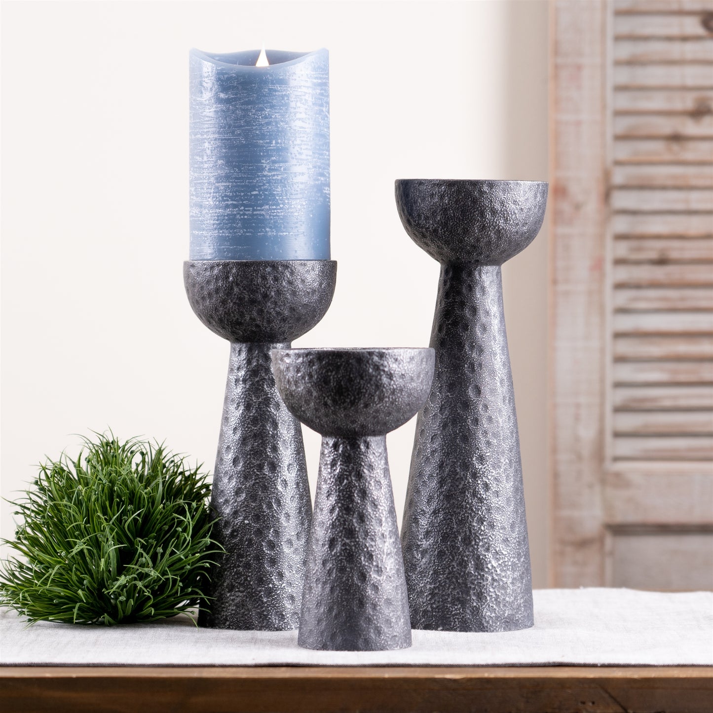 Hammered Design Candle Holder Set