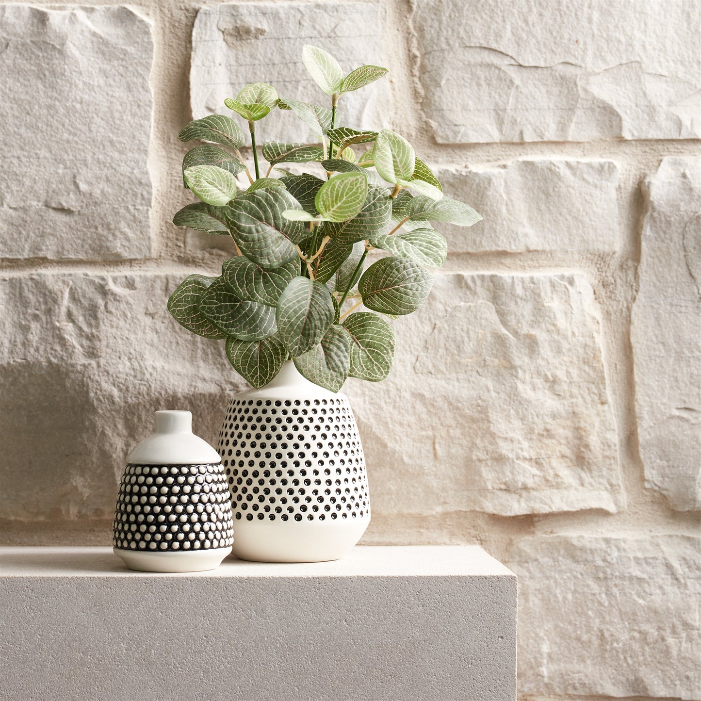 Bubbled Ceramic Bud Vase Set